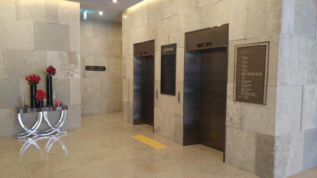 J Square Hotel And Wedding جينجو المظهر الخارجي الصورة