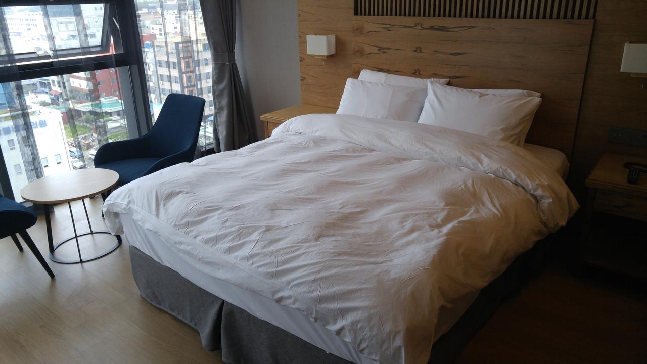 J Square Hotel And Wedding جينجو المظهر الخارجي الصورة