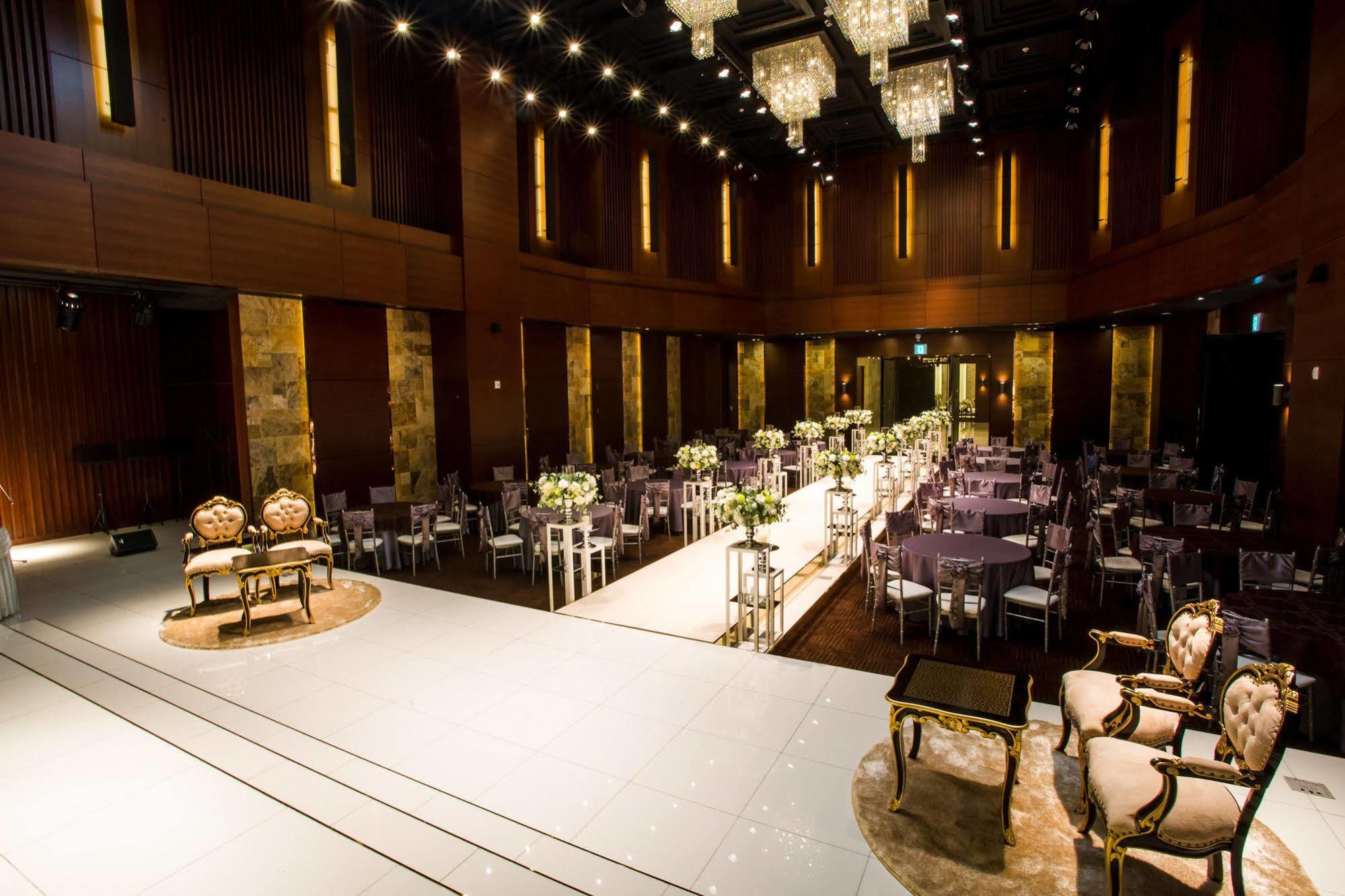 J Square Hotel And Wedding جينجو المظهر الخارجي الصورة