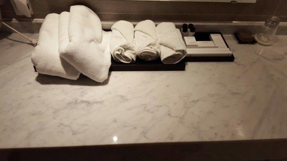 J Square Hotel And Wedding جينجو المظهر الخارجي الصورة